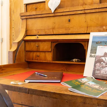 Karl Ii- By Interhome